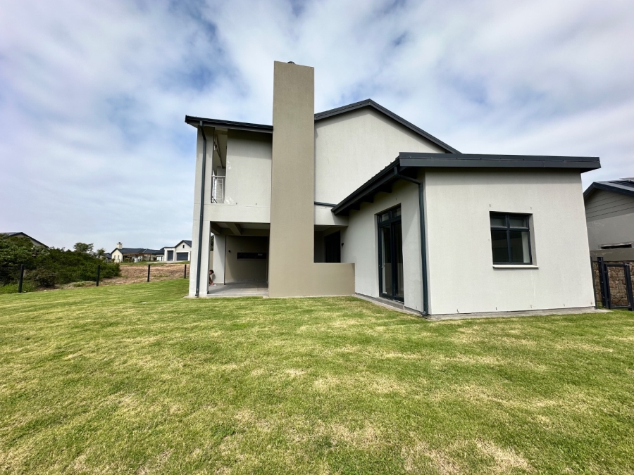 To Let 4 Bedroom Property for Rent in Hartland Lifestyle Estate Western Cape